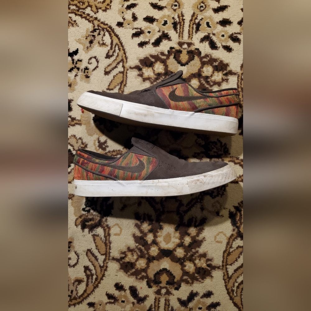 Nike sb janoski slip on